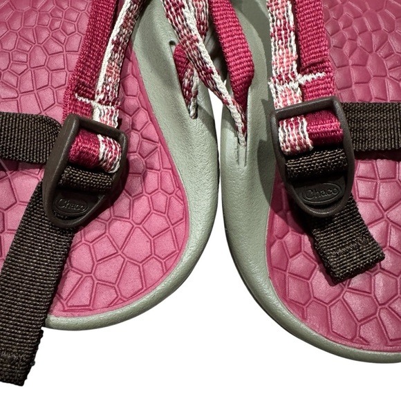 Chaco Cycloid Scale Berry US Women’s 7 Strappy Backlass Sandal  Burgundy Hiking - Picture 10 of 13